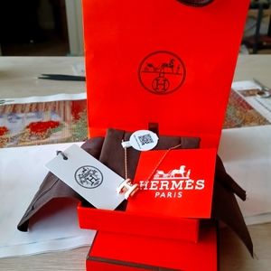 Hermes pop H necklace